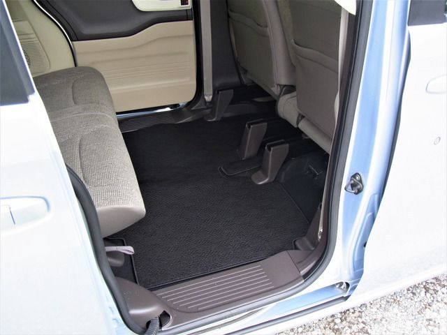 Honda N BOX 2017-09 187932-10