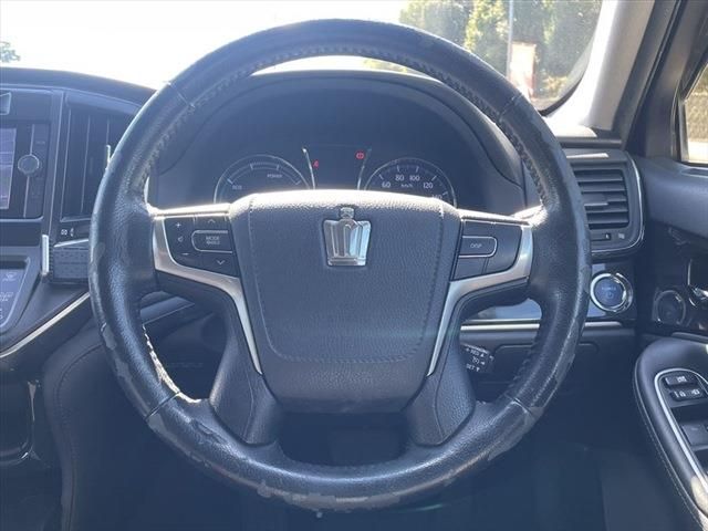 Toyota CROWN SEDAN 2014-03 17745-24