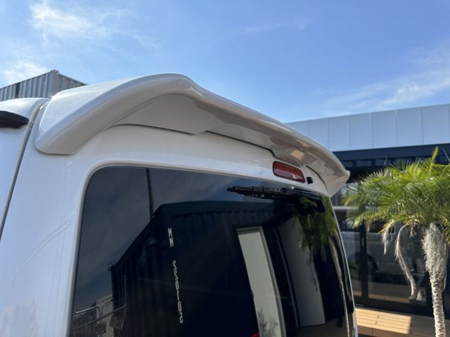 Toyota HIACE VAN 2019-05 183387-11