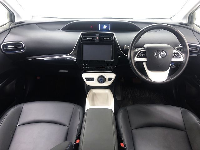 Toyota PRIUS 2016-07 192256-1