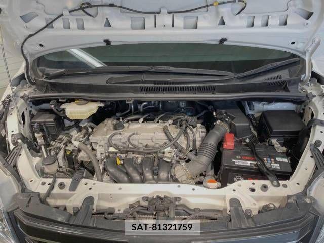 Toyota NOAH 2015-10 335665-19