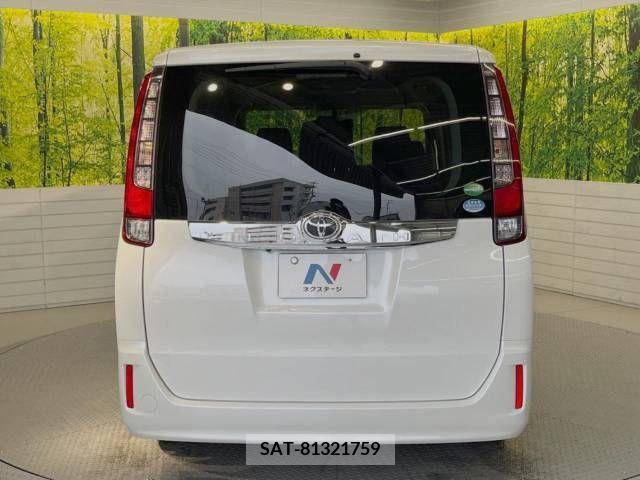 Toyota NOAH 2015-10 335665-16