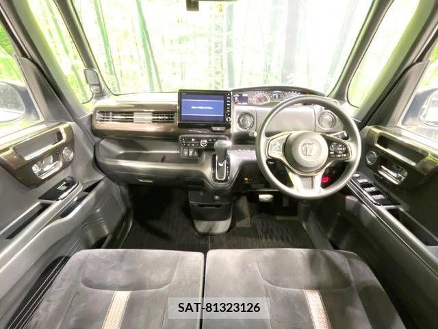 Honda N BOX CUSTOM 2019-06 218592-1