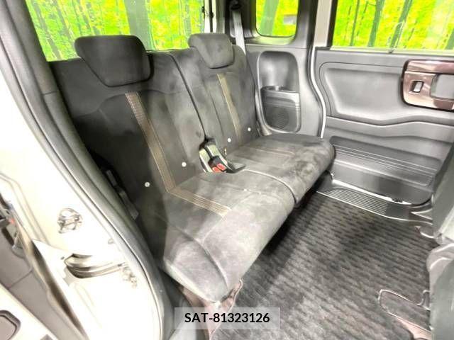 Honda N BOX CUSTOM 2019-06 218592-9