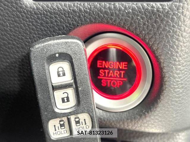Honda N BOX CUSTOM 2019-06 218592-7