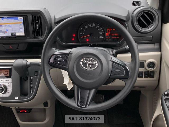 Toyota PASSO 2018-07 310983-3