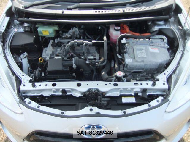 Toyota AQUA 2017-03 217191-18