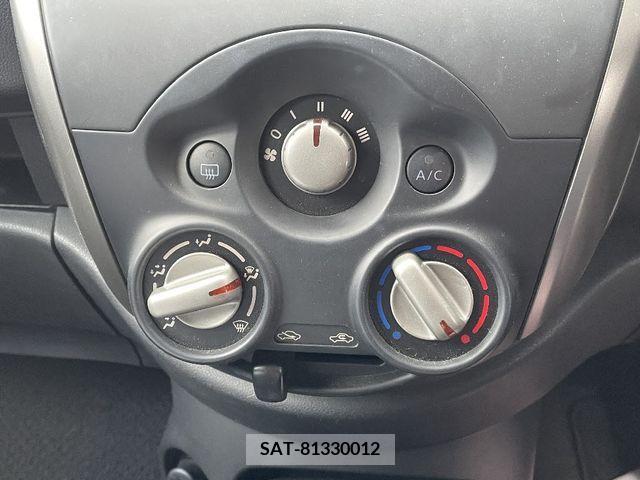 Nissan MARCH 2017-01 372584-17