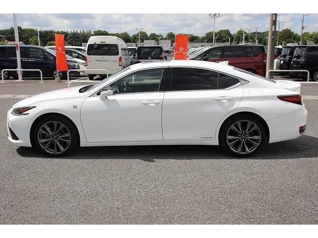 Lexus ES 2019-03 22389-8