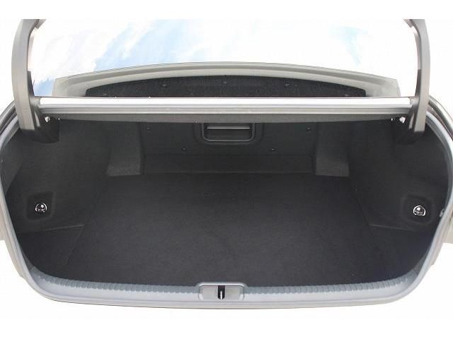 Lexus ES 2019-03 22389-18