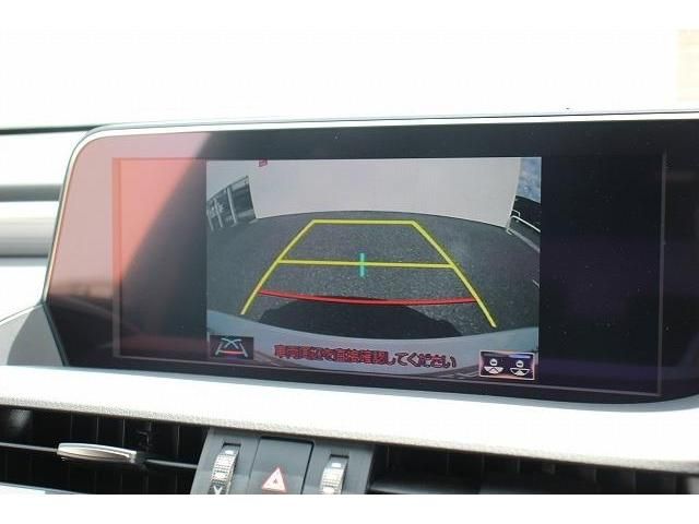 Lexus ES 2019-03 22389-2