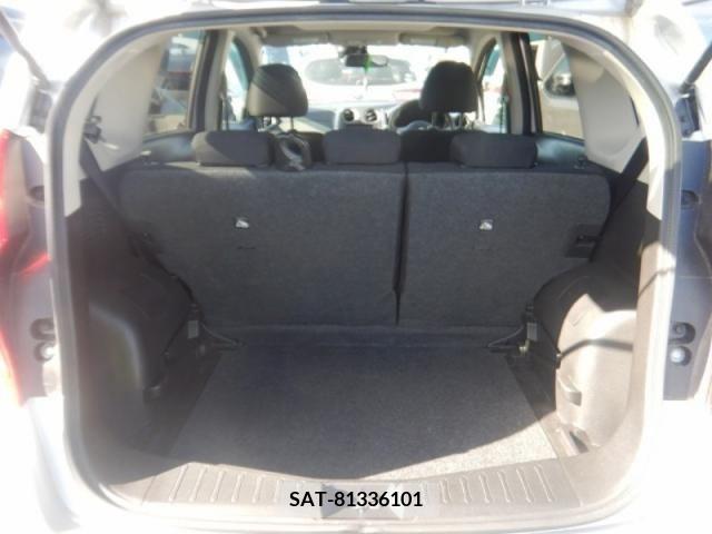 Nissan NOTE 2014-03 214985-6