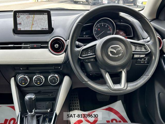 Mazda DEMIO 2017-12 296585-1