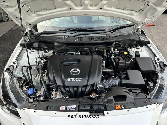Mazda DEMIO 2017-12 296585-18