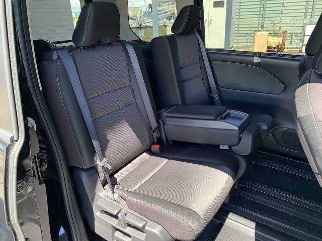 Nissan SERENA 2019-08 6403-11