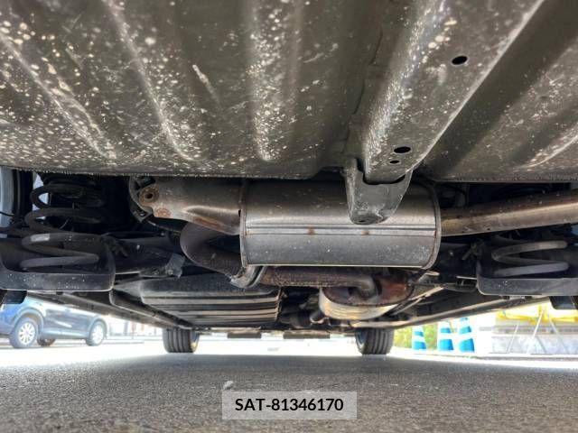 Toyota VOXY 2016-07 248108-19