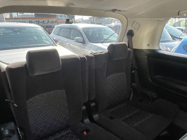 Toyota ALPHARD 2017-06 19488-7