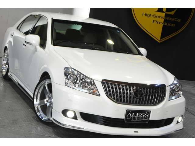 Toyota CROWN MAJESTA 2013-03 20215-11