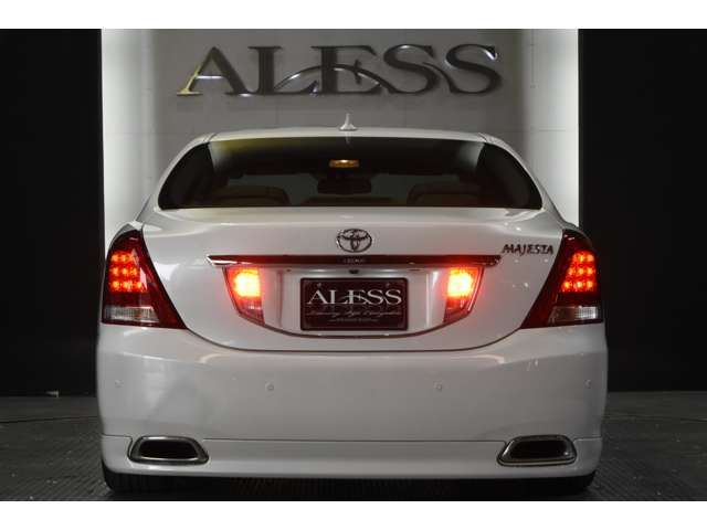 Toyota CROWN MAJESTA 2013-03 20215-14