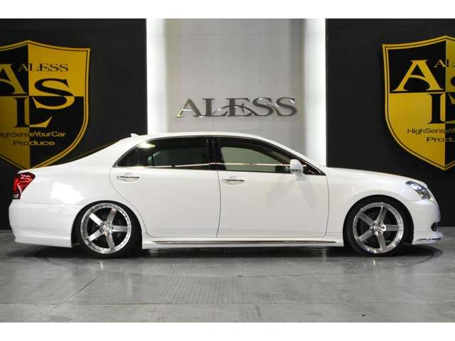 Toyota CROWN MAJESTA 2013-03 20215-17