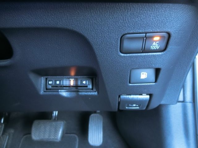 Toyota PRIUS 2020-10 187748-12