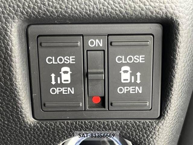 Honda N BOX CUSTOM 2017-10 279395-5