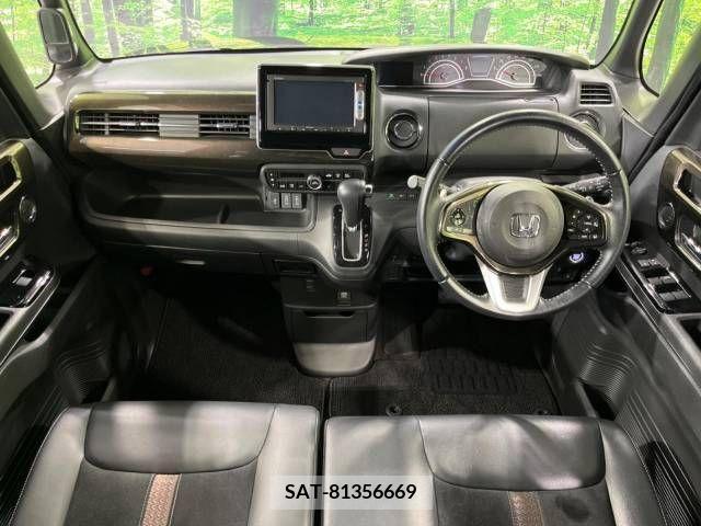 Honda N BOX CUSTOM 2017-10 279395-1