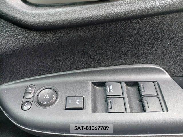 Honda FIT 2017-05 303813-7