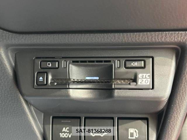 Toyota PRIUS 2023-03 335314-6