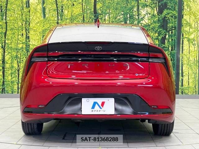 Toyota PRIUS 2023-03 335314-15