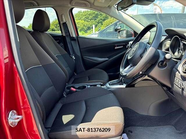 Mazda MAZDA2 2019-09 347649-15
