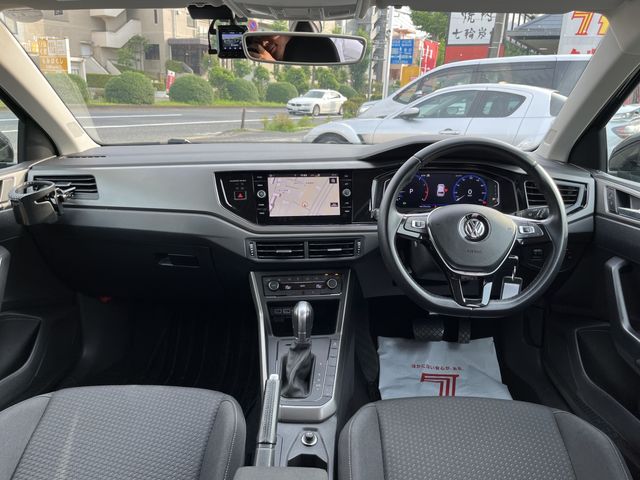 VolksWagen POLO 2019-09 189966-12