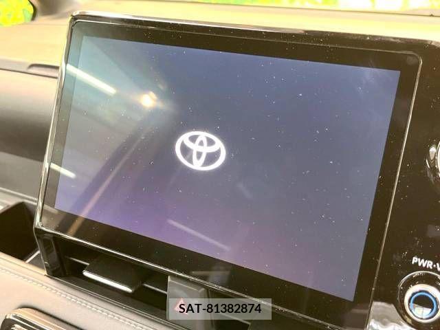 Toyota NOAH 2022-02 365137-2