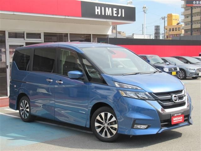 Nissan SERENA 2017-01 6808-0