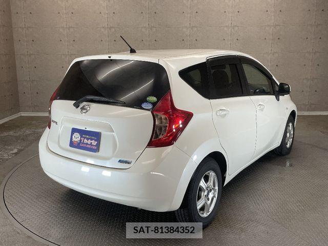 Nissan NOTE 2014-06 327139-3