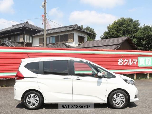 Honda FREED 2022-01 384870-3