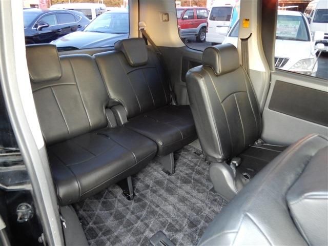 Toyota VOXY 2007-07 10749-5