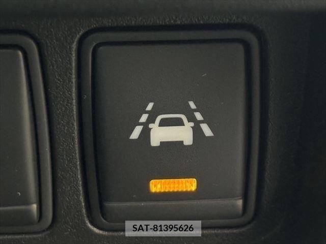 Nissan JUKE 2016-06 274355-4