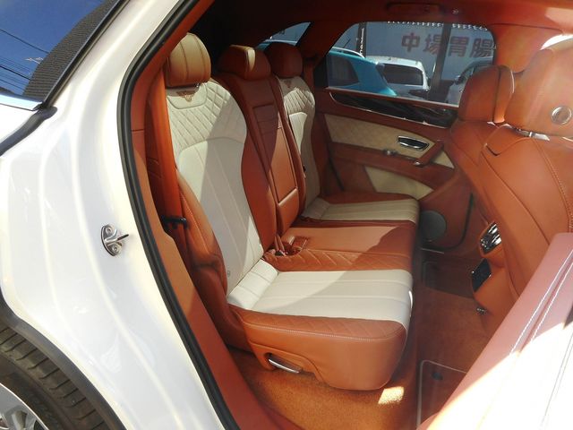 Bentley BENTAYGA 2017-12 14359-24
