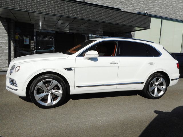 Bentley BENTAYGA 2017-12 14359-6