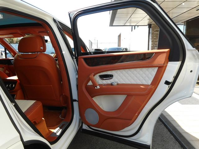 Bentley BENTAYGA 2017-12 14359-25