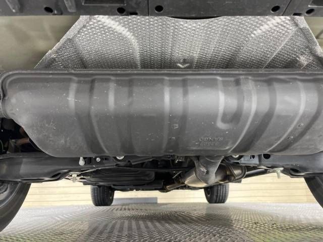 Lexus NX 2019-06 21805-19