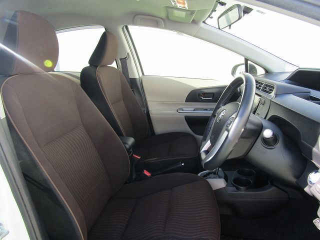 Toyota AQUA 2012-12 11555-9