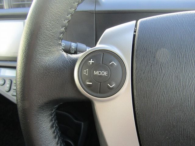 Toyota AQUA 2012-12 11555-17