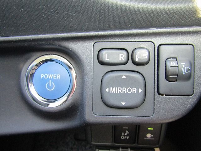 Toyota AQUA 2012-12 11555-5