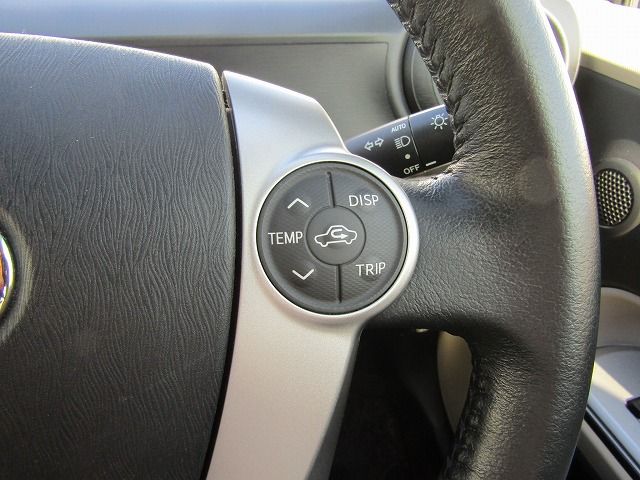 Toyota AQUA 2012-12 11555-23