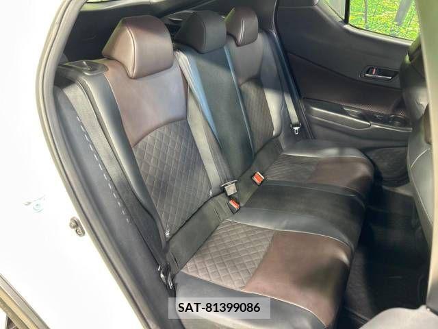 Toyota C-HR 2017-03 267426-9