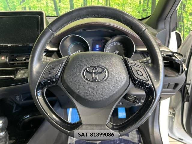 Toyota C-HR 2017-03 267426-11