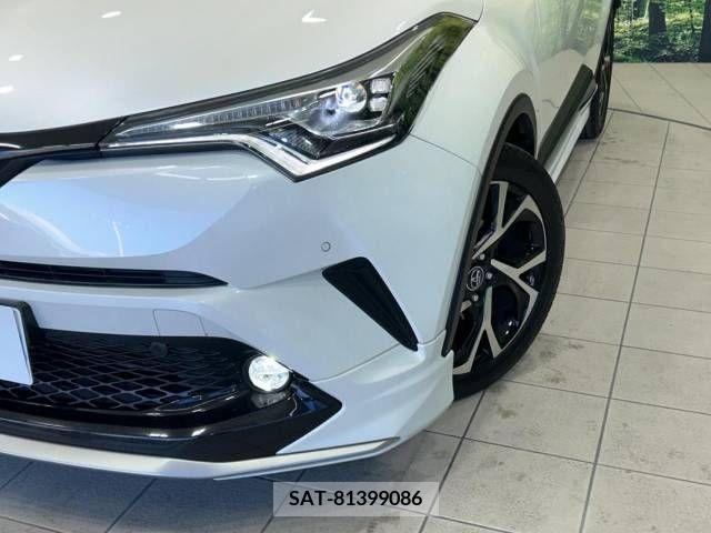 Toyota C-HR 2017-03 267426-12