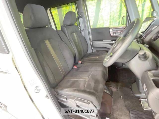 Honda N BOX CUSTOM 2017-11 364843-8